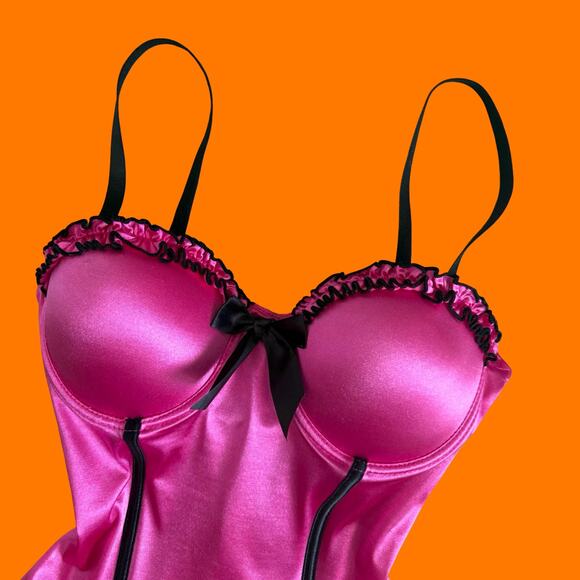 00's vintage pink satin mcbling y2k bustier corset 32B morbid threads - Picture 4 of 9